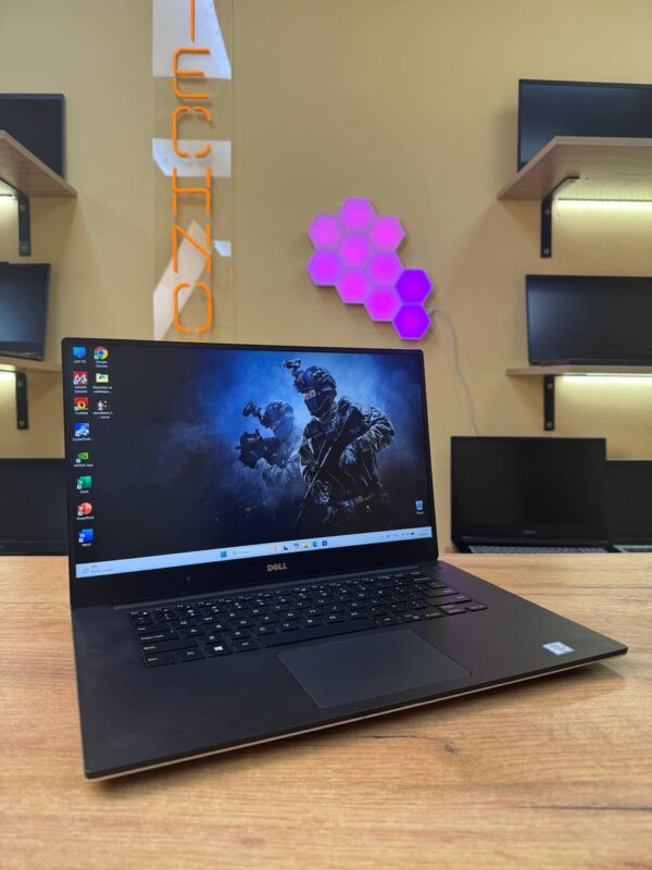Dell Precision 5520 / i7-6820HQ / 16GB / SSD 256GB / 60Hz — фото 2