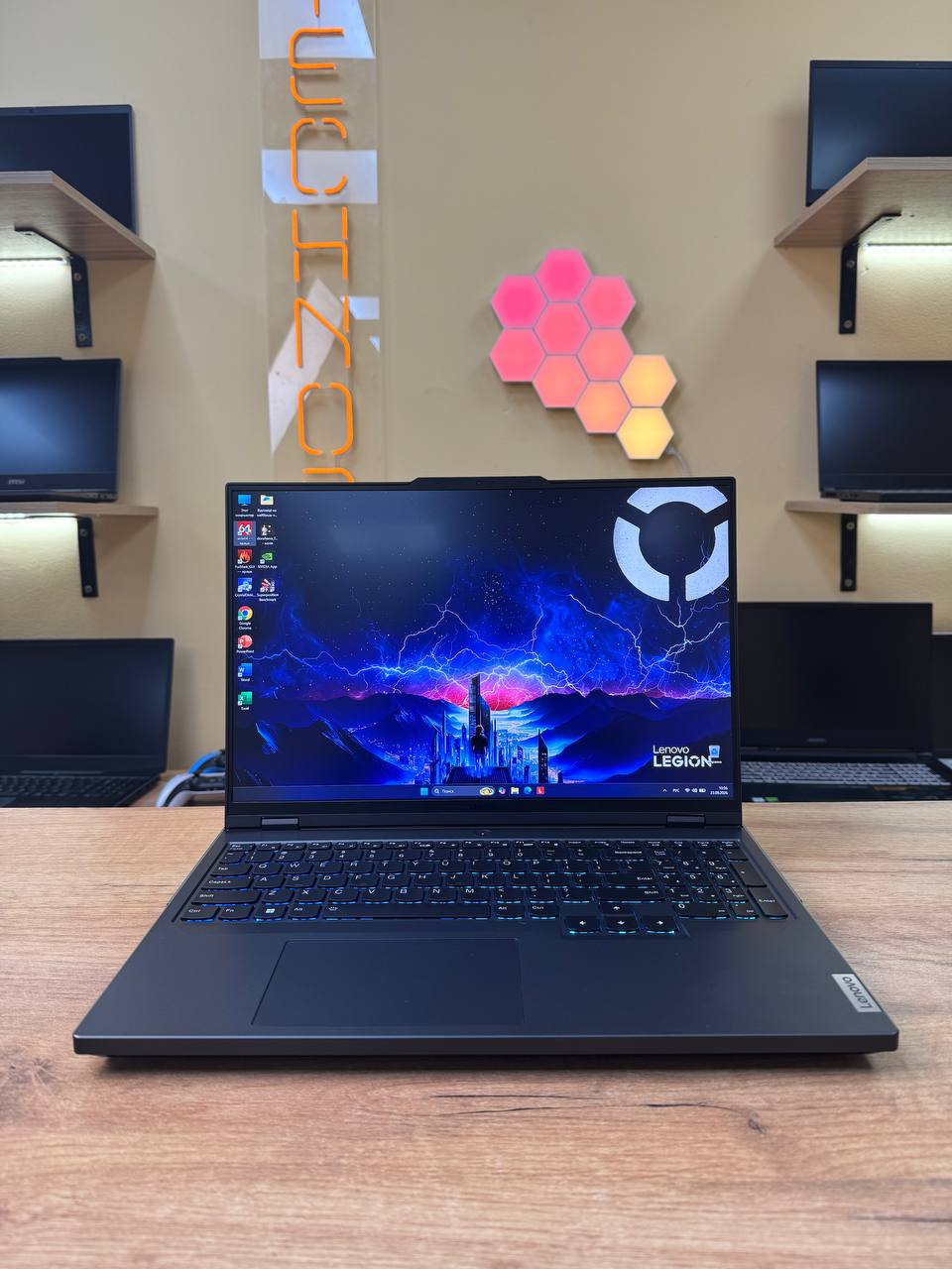 Lenovo Legion Pro 5” / Ryzen 5 7645HX / RTX 4050 / 32GB / SSD 512GB / 240Hz