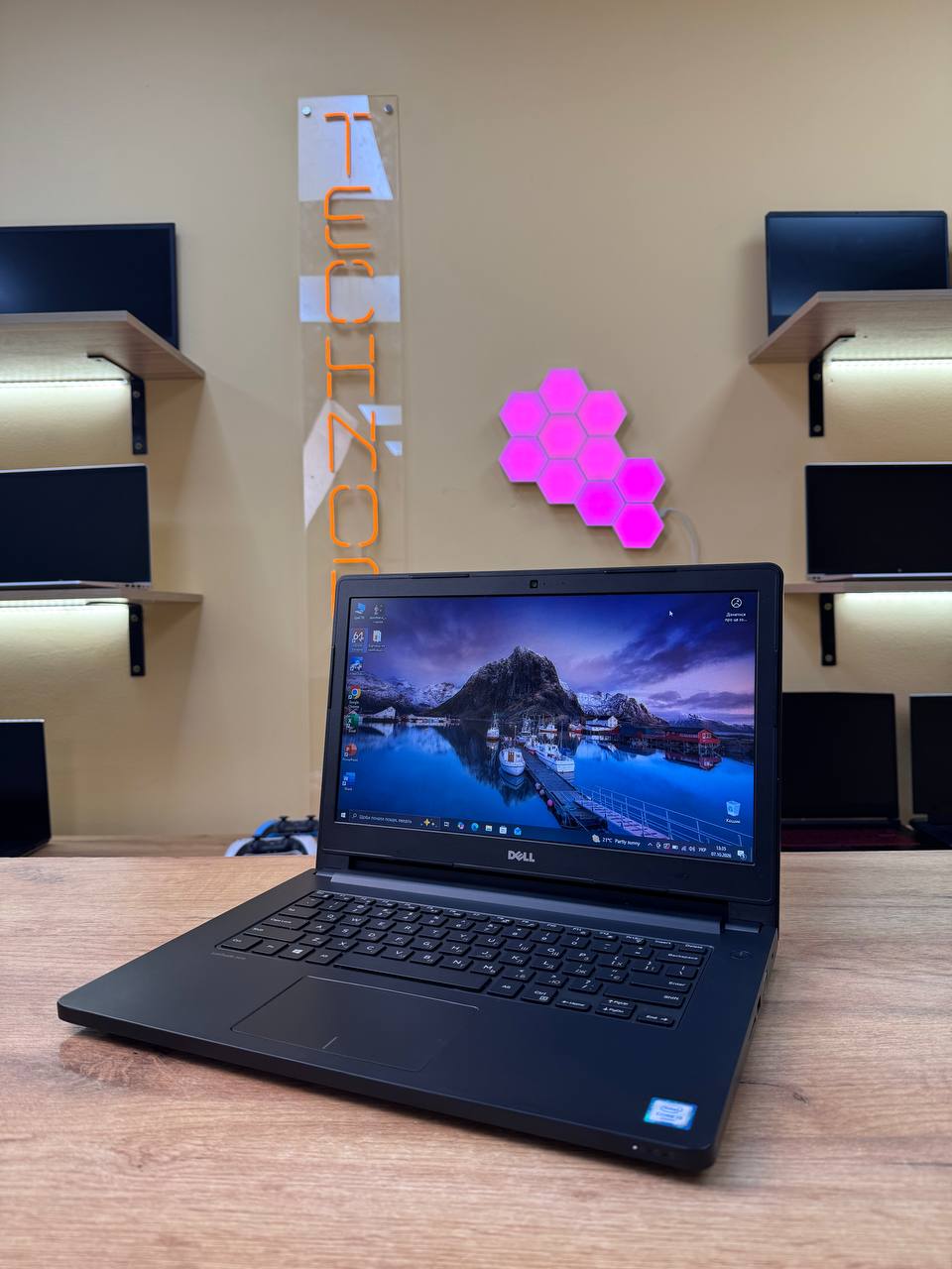 Dell Latitude 3470 / i3-6100U / Intel HD 520 / 8GB / SSD 256GB — фото 2
