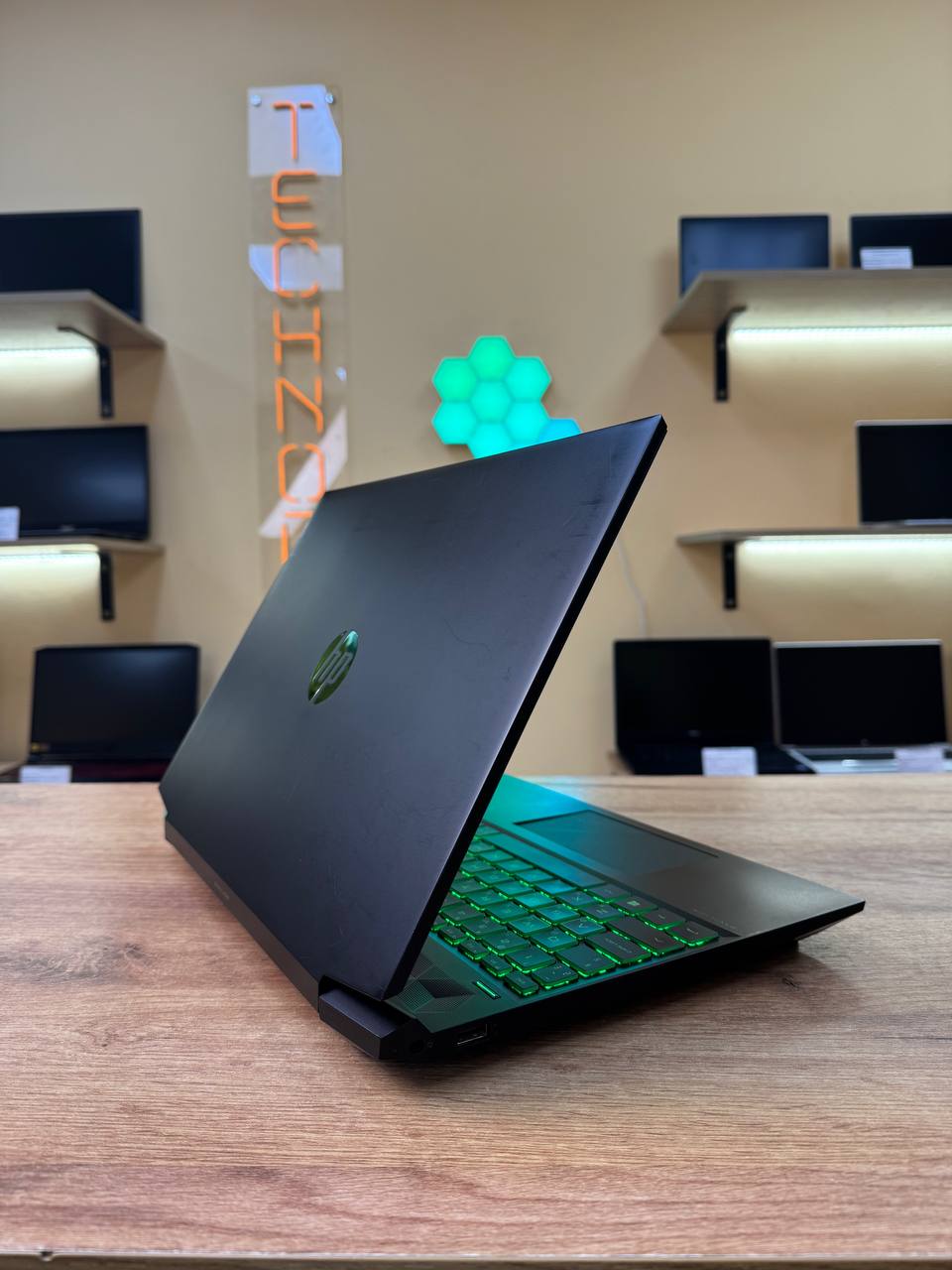 HP Pavilion 15 / Ryzen 5 5600H / RTX 3050 / 16GB / 1TB / 144Hz — фото 3
