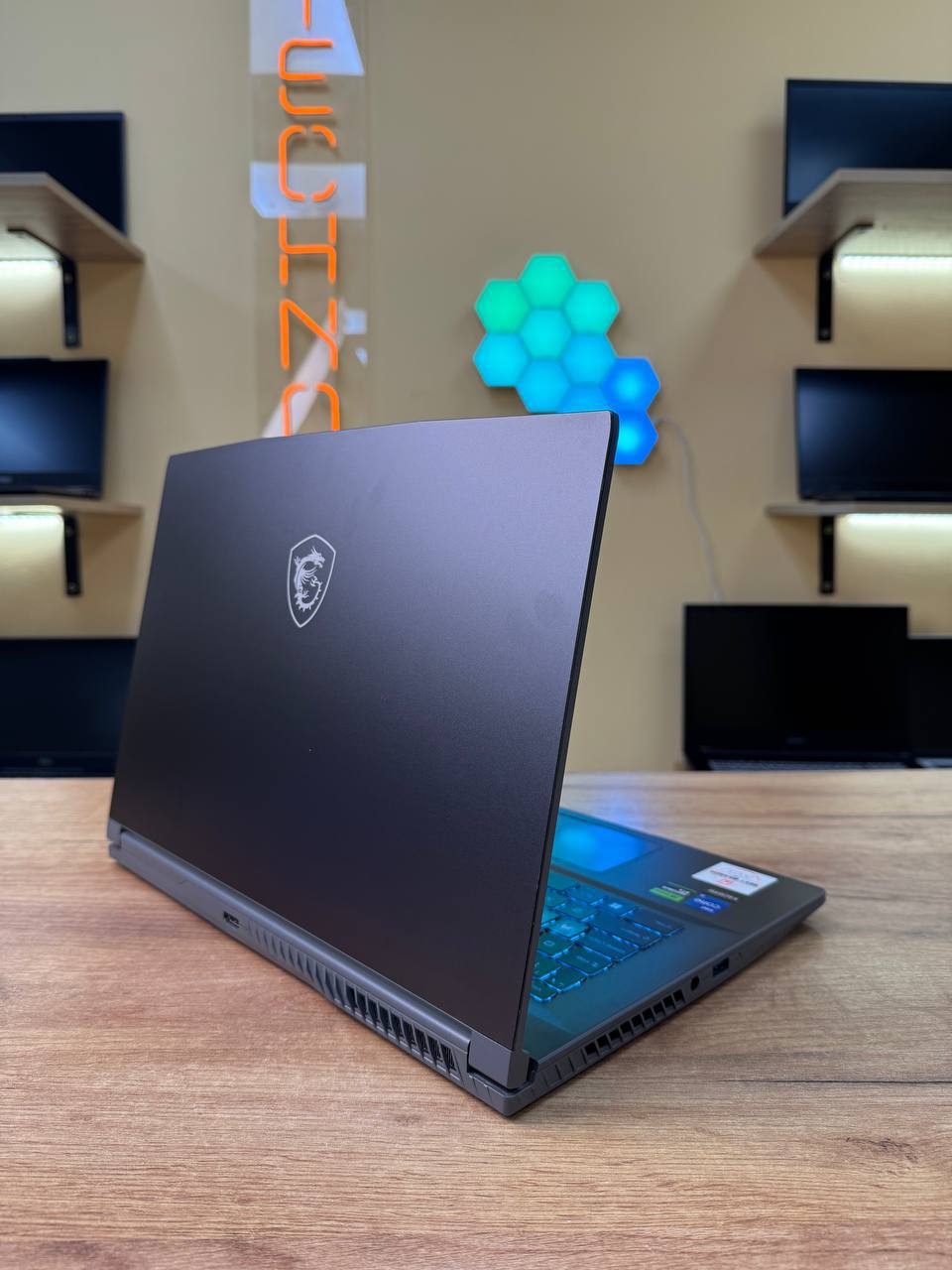 MSI Thin 15 B13V / i5-13420H / RTX 4050 / 16GB / SSD 512GB / 144Hz — фото 5