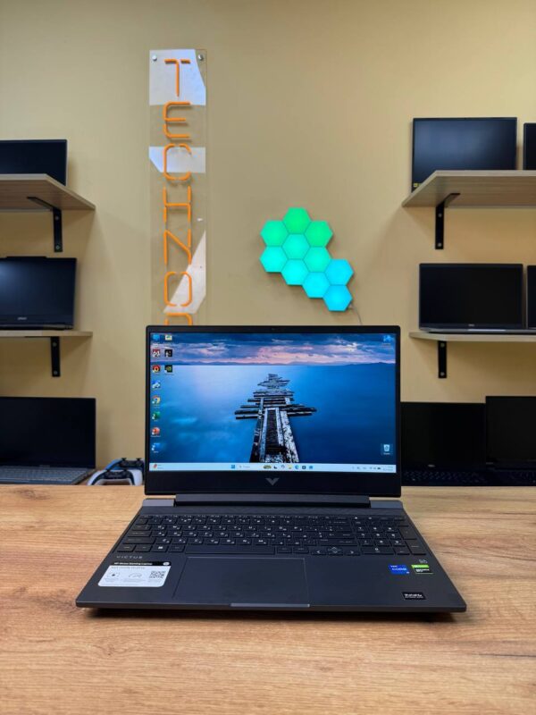 HP Victus Gaming Laptop 15” / i5-12450H / GTX 1650 / 16GB / SSD 512GB / 144Hz