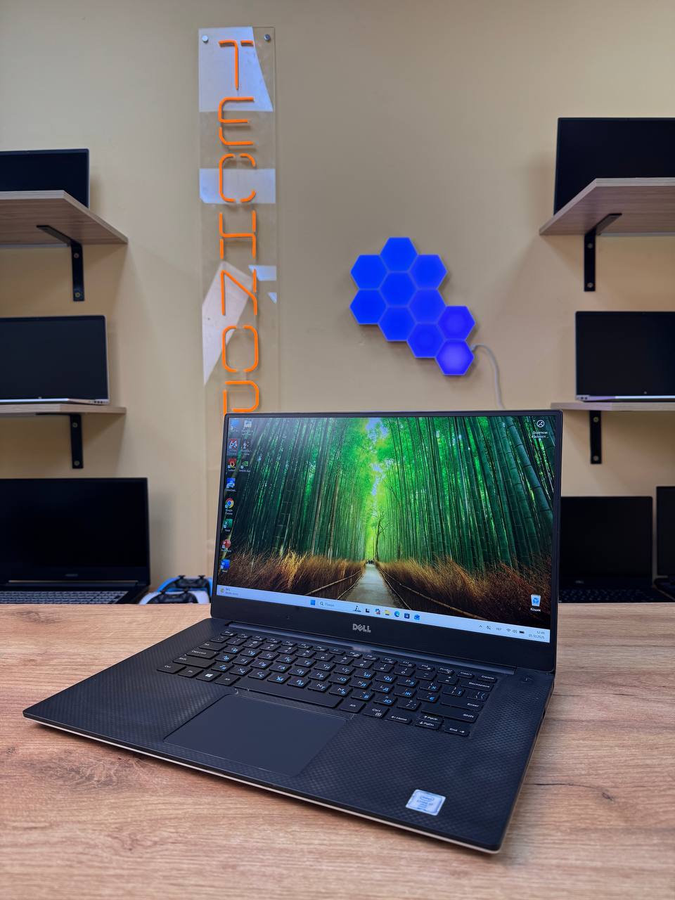 Dell Precision 5510” / i7-6820HQ / 16GB / SSD 1000GB / 60Hz — фото 2