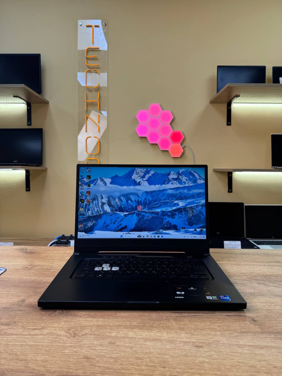 ASUS TUF Dash F15 / i7-11370H / RTX 3050 TI / 16GB / SSD 512GB / 144Hz