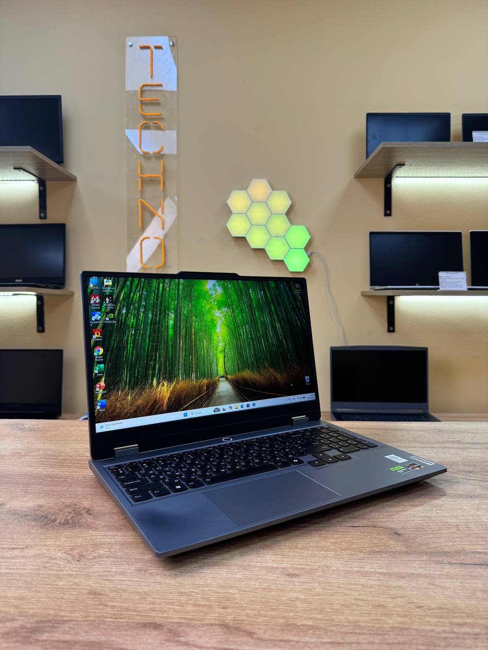 Lenovo LOQ 15ARP9 / Ryzen 5 7235HS / RTX 3050 / 16GB / SSD 512GB / 144Hz — фото 2