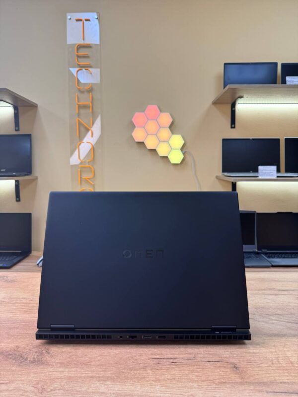 HP OMEN Gaming 16 / i7-13700HX / RTX 4060 / 16GB / SSD 512GB / 240Hz — фото 4