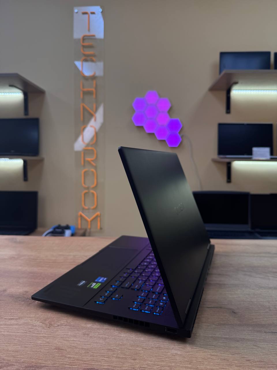 HP OMEN Gaming 16 / i7-13700HX / RTX 4060 / 16GB / SSD 512GB / 240Hz — фото 5