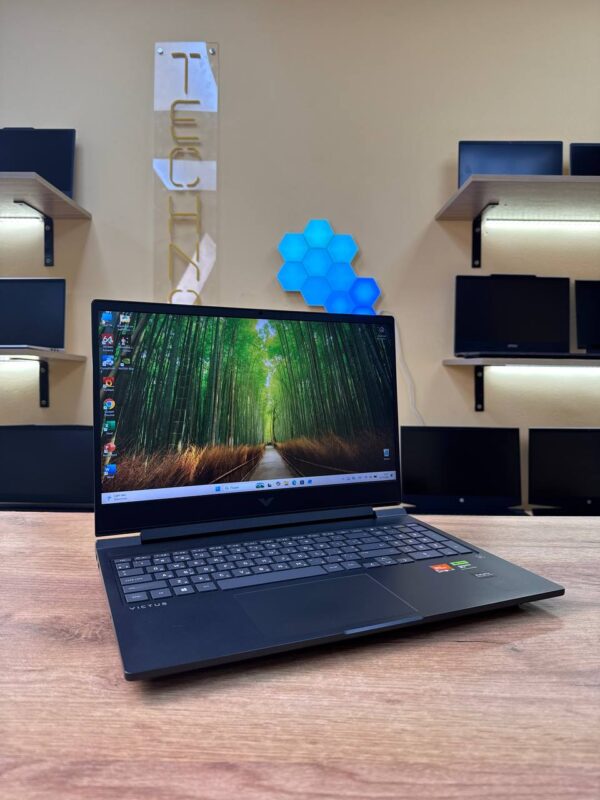 HP Victus 16 / Ryzen 5 7640HS / RTX 3050 / 16GB / SSD 512GB / 144Hz — фото 2