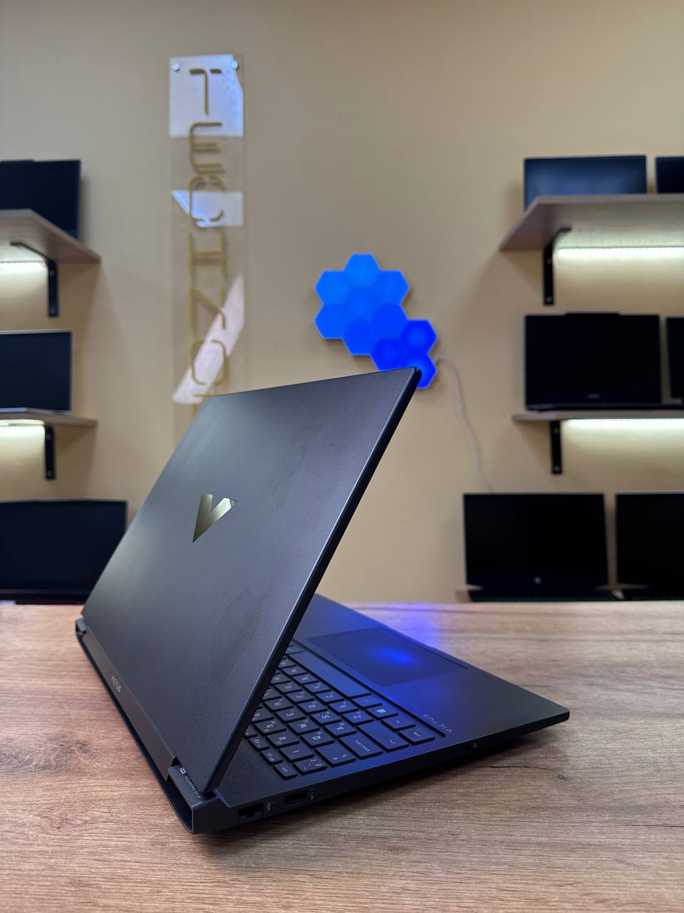 HP Victus 16 / Ryzen 5 7640HS / RTX 3050 / 16GB / SSD 512GB / 144Hz — фото 3