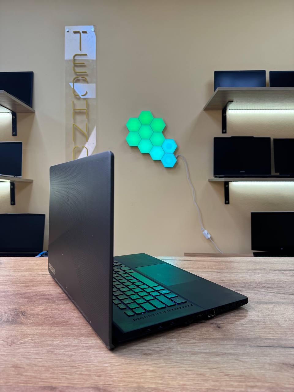 Asus ROG Zephyrus G15 / Ryzen 7 6800HS / RTX 3060 / 16GB / SSD 512GB / 165Hz — фото 3