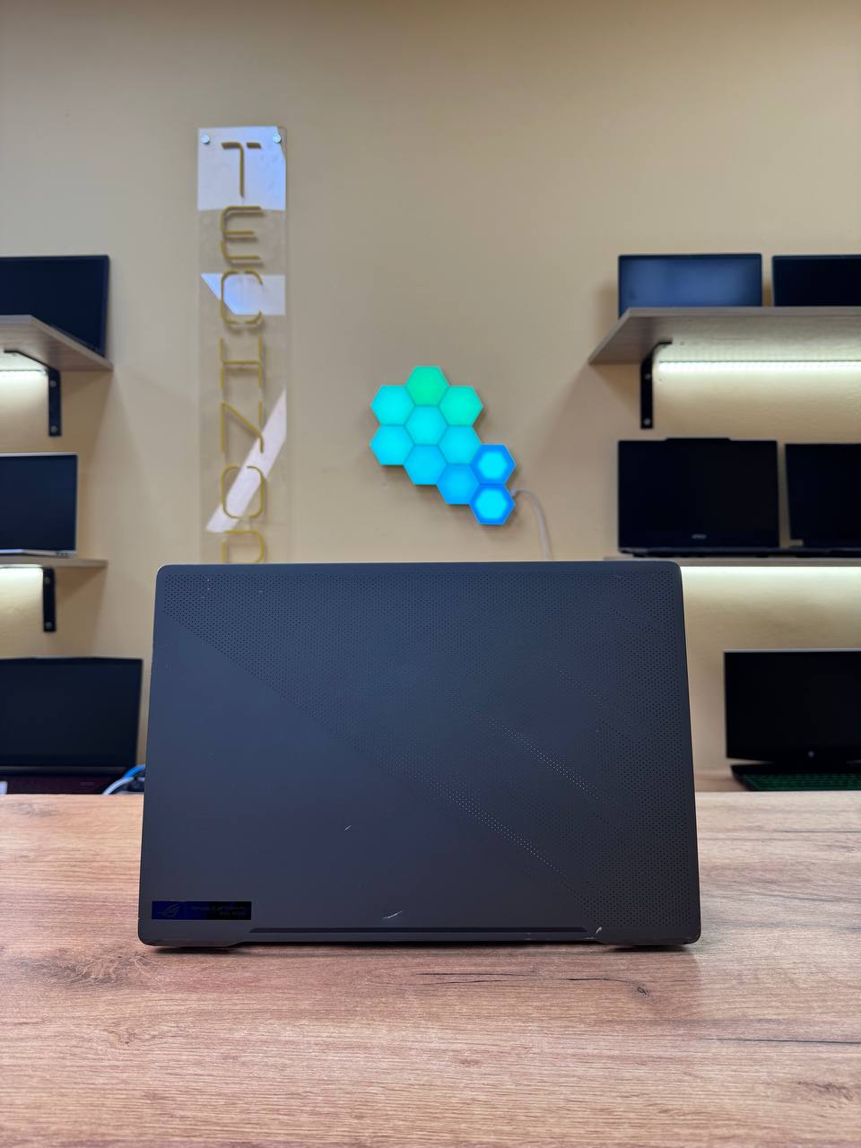 Asus ROG Zephyrus G15 / Ryzen 7 6800HS / RTX 3060 / 16GB / SSD 512GB / 165Hz — фото 4