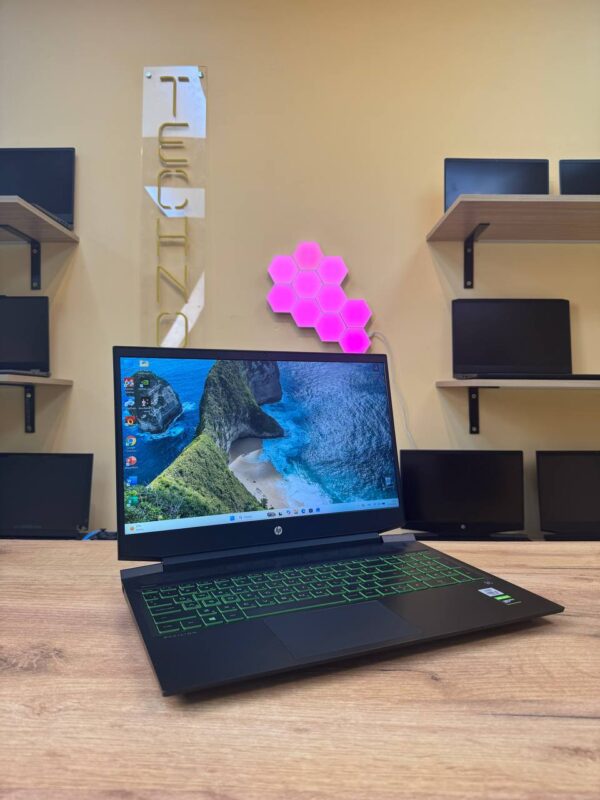 HP Pavilion 16 / i5-10300H / GTX 1650 / 16GB / SSD 512GB / 60Hz — фото 2