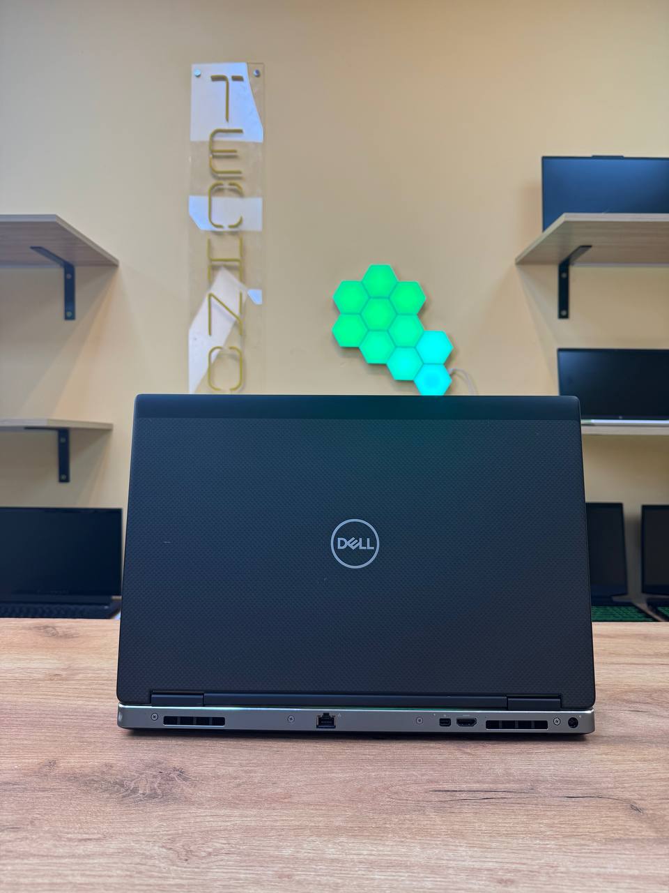 Dell Precision 7530 / i7-8750H / 16GB / Накопичувачі 756GB / 60Hz — фото 4