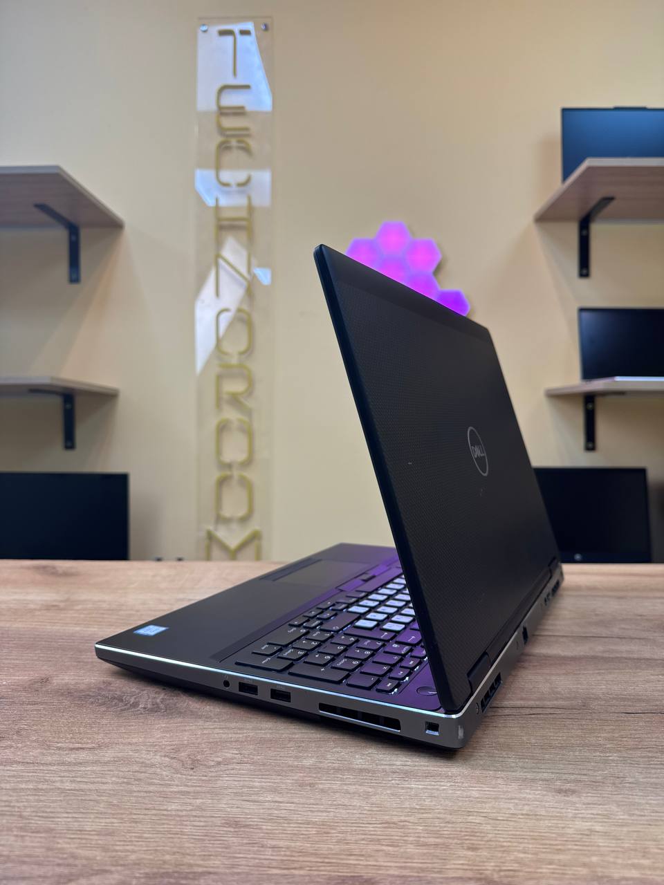 Dell Precision 7530 / i7-8750H / 16GB / Накопичувачі 756GB / 60Hz — фото 5