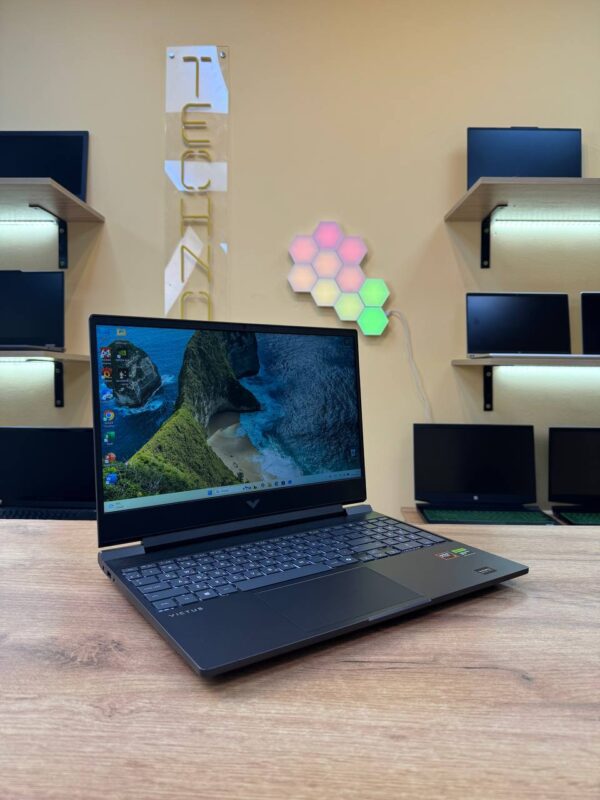 HP Victus 15 / Ryzen 5 8645HS / RTX 3050 / 16GB / SSD 1000GB / 144Hz — фото 2