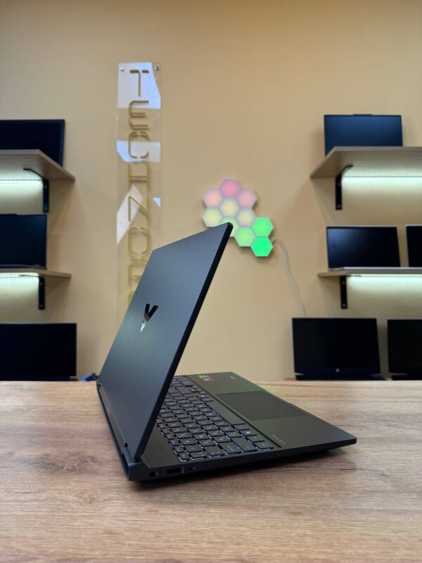 HP Victus 15 / Ryzen 5 8645HS / RTX 3050 / 16GB / SSD 1000GB / 144Hz — фото 3
