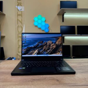 MSI Stealth GS66 / i7-12700H / RTX 3070 TI / 16GB / SSD 1000GB / 240Hz