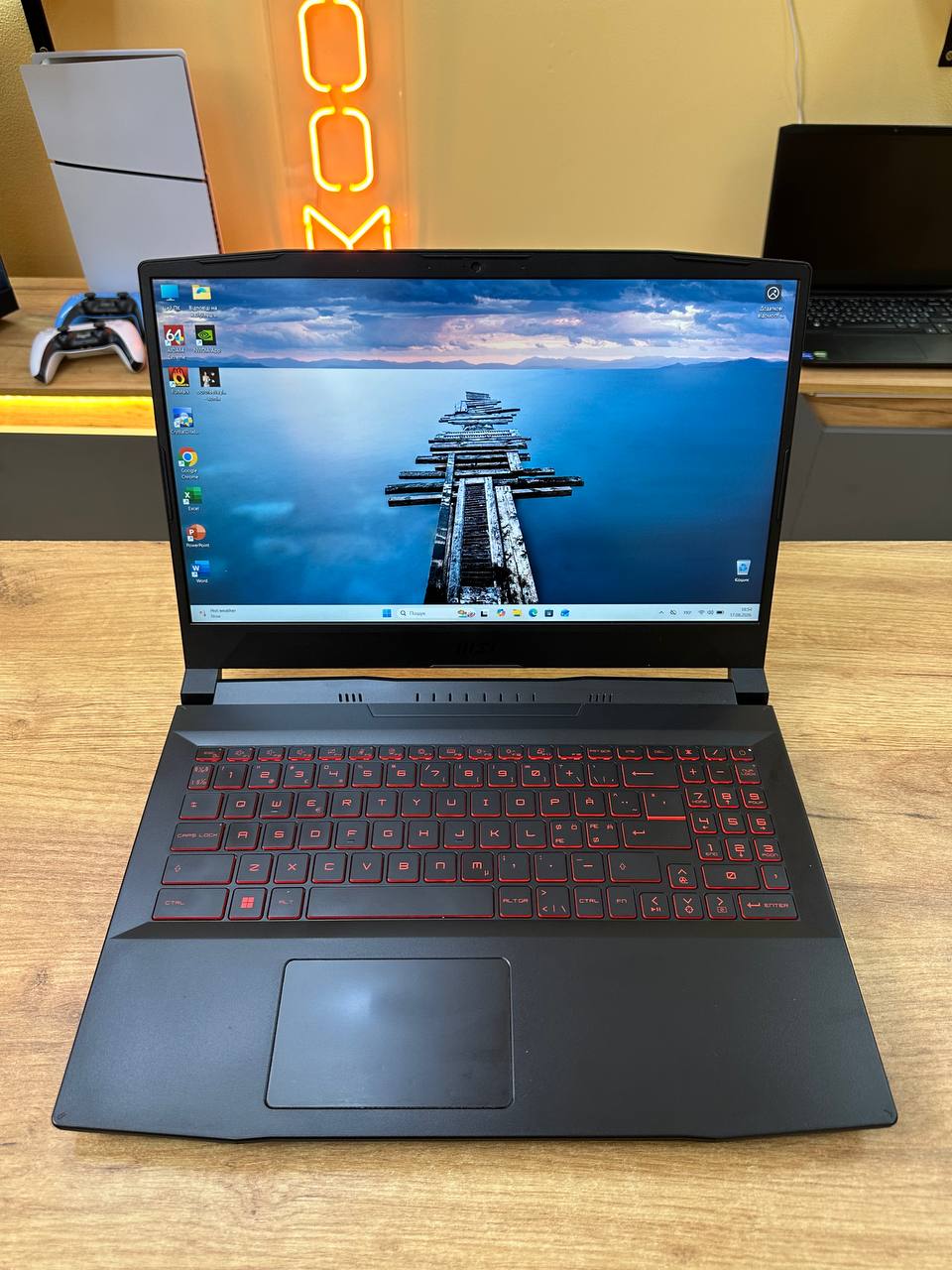 MSI Katana GF66 11UC / i5-11400H / RTX 3050 / 16GB / SSD 512GB / 144Hz