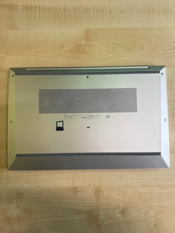 HP ELITEBOOK 850 G8 / Intel Iris Xe / 16GB / SSD 256GB — фото 4