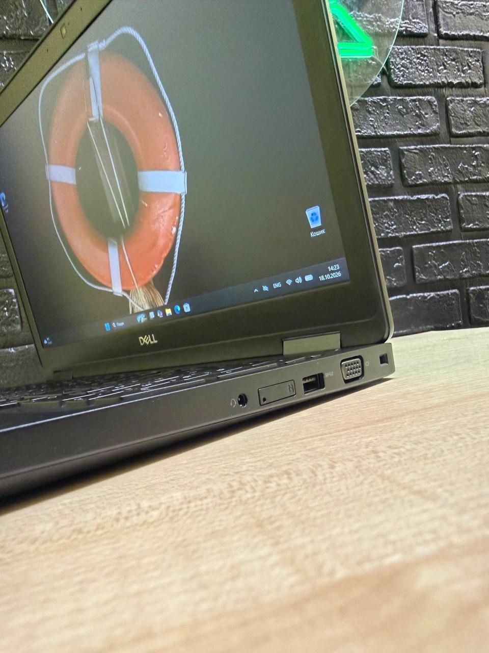 DELL LATITUDE 5590 / i5-8250U / Intel UHD / 8GB / SSD 256GB — фото 6